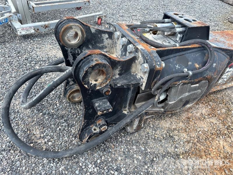 CAT H120S Hydraulic Breaker Гидромолоты