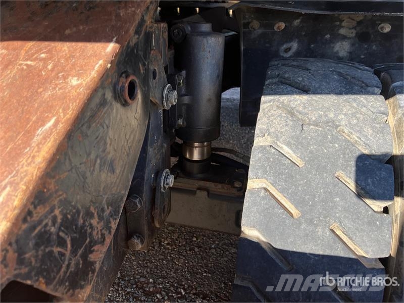 CAT M318D Gravemaskiner på hjul