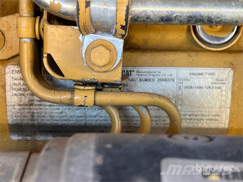 CAT M318D Gravemaskiner på hjul