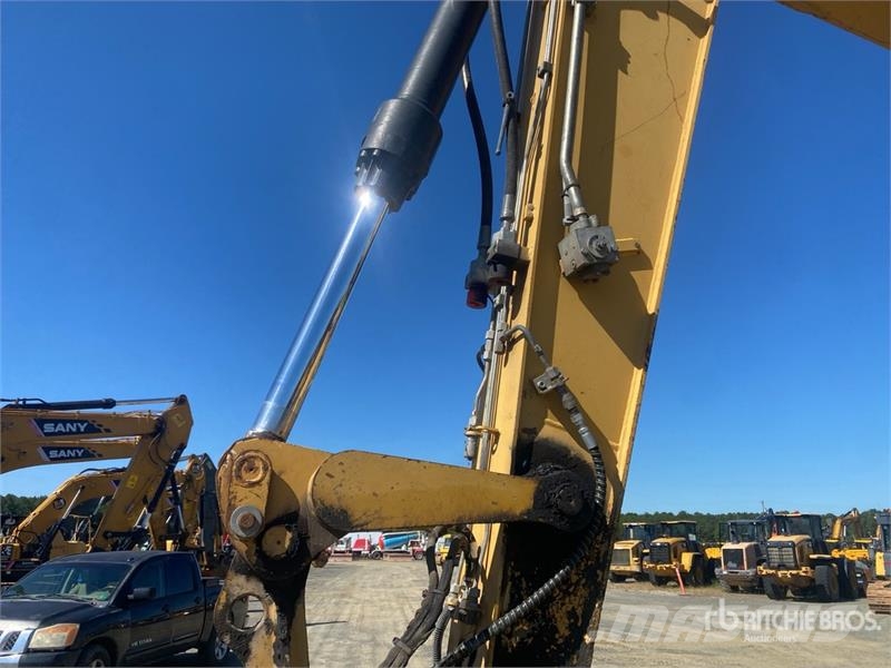 CAT M318D Escavadoras de rodas