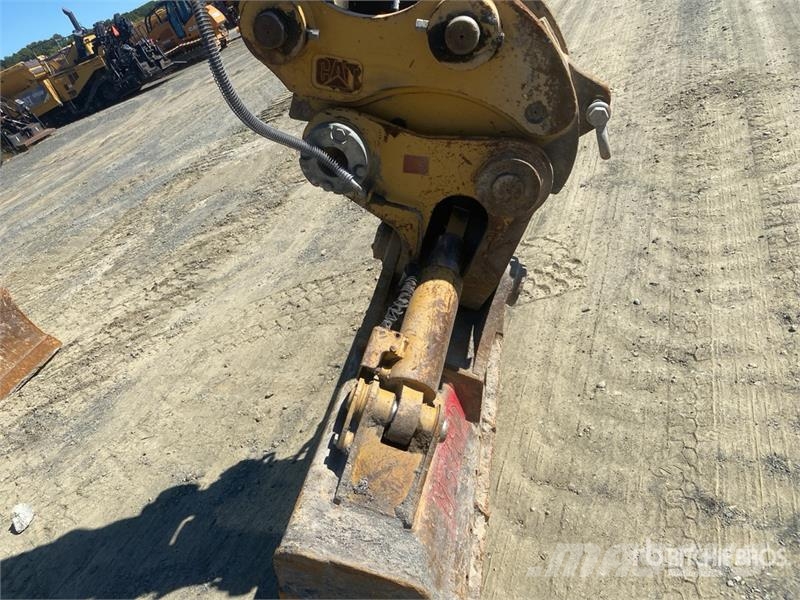 CAT M318D Escavadoras de rodas