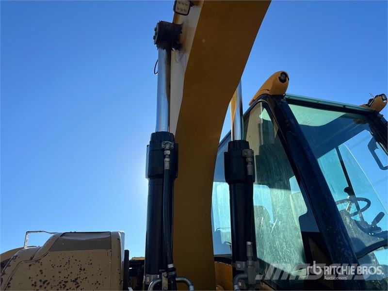 CAT M318D Gravemaskiner på hjul