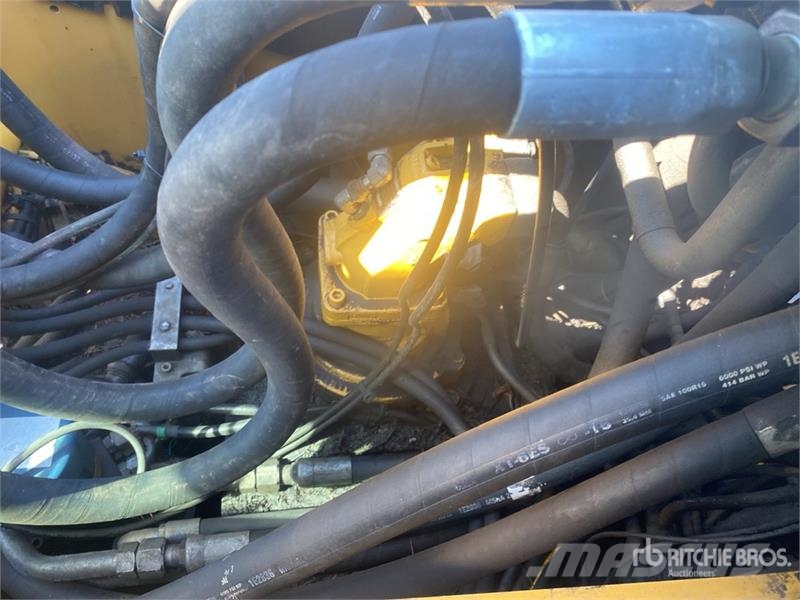 CAT M318D Escavadoras de rodas