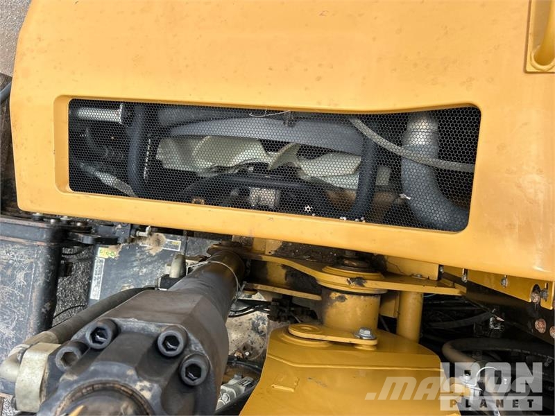 CAT M318F Wheel Excavator Bagri na kolesih