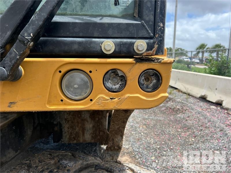 CAT M318F Wheel Excavator Bagri na kolesih