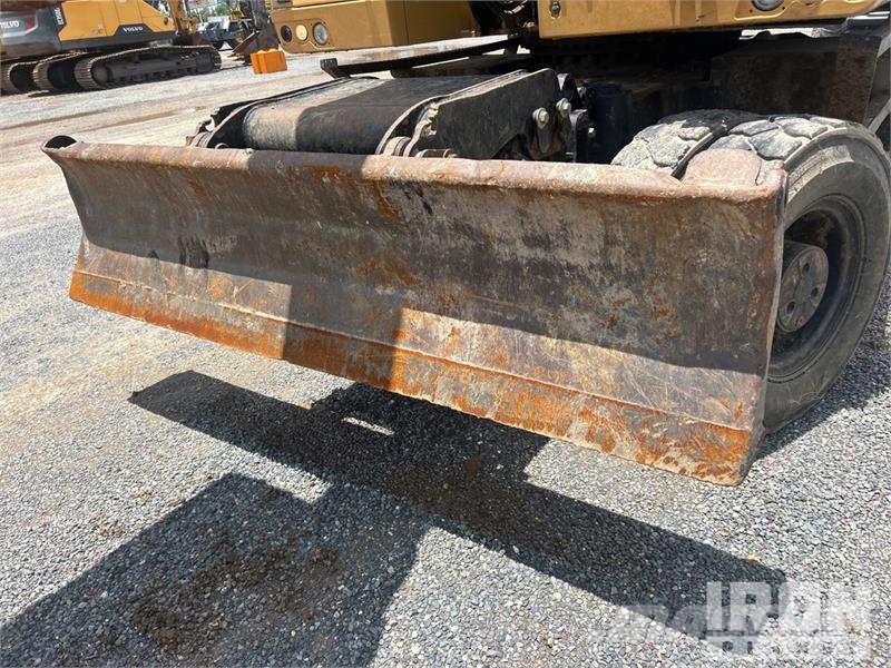 CAT M318F Wheel Excavator Bagri na kolesih