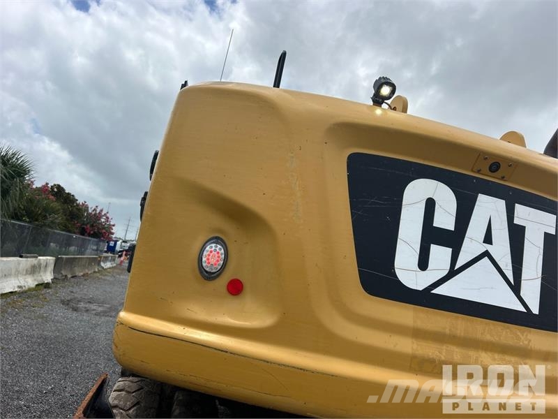 CAT M318F Wheel Excavator Bagri na kolesih