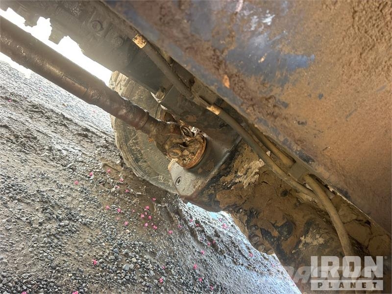 CAT M318F Wheel Excavator Bagri na kolesih