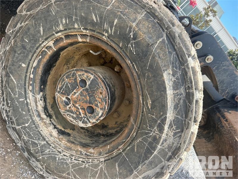 CAT M318F Wheel Excavator Bagri na kolesih