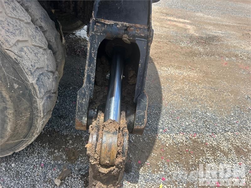 CAT M318F Wheel Excavator Bagri na kolesih