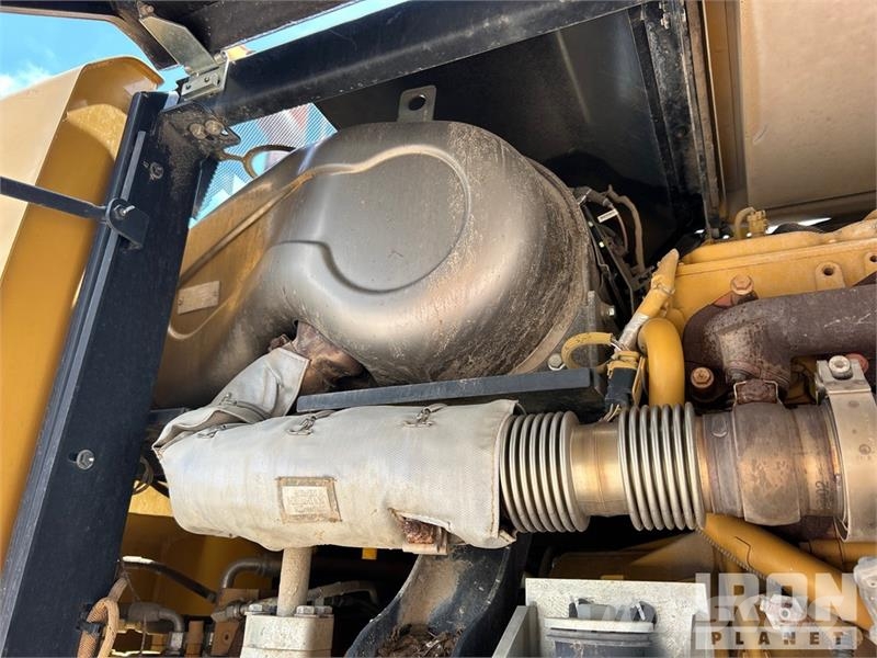 CAT M318F Wheel Excavator Bagri na kolesih