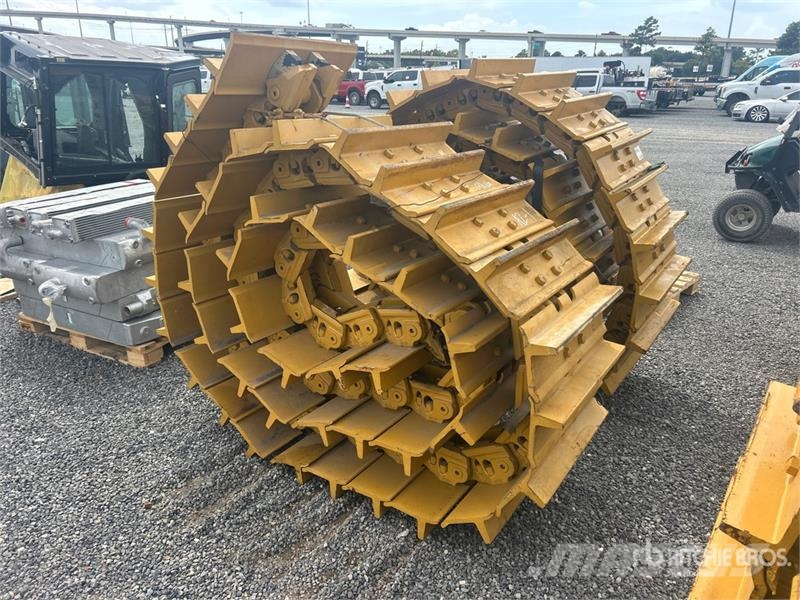 CAT of (2) Cat Track Groups (Unused) - Fits Cat D8T Outros componentes