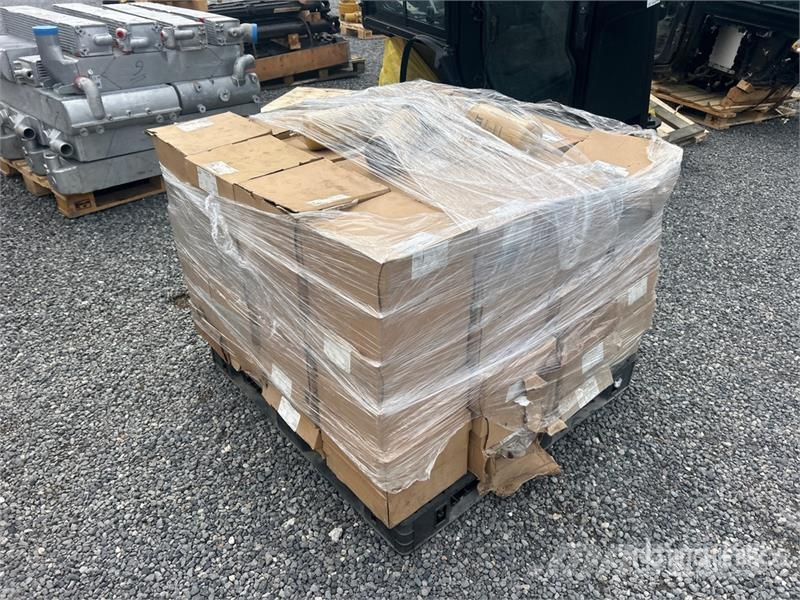 CAT of (200) Cat 457-1527 Fuel/Water Separator Filters Egyéb alkatrészek