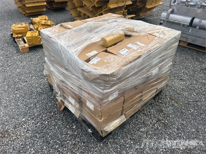 CAT of (200) Cat 457-1527 Fuel/Water Separator Filters Egyéb alkatrészek