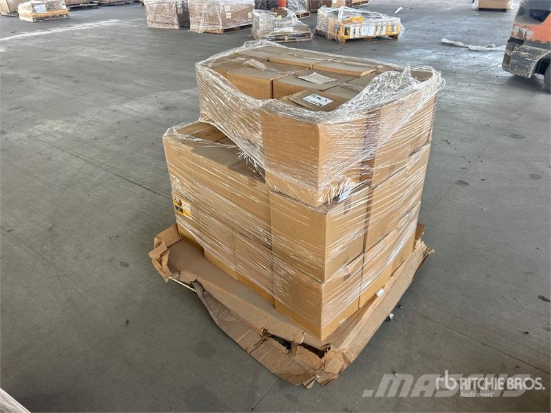 CAT of Cat 593-1533 Air Filters (Unused) Egyéb alkatrészek