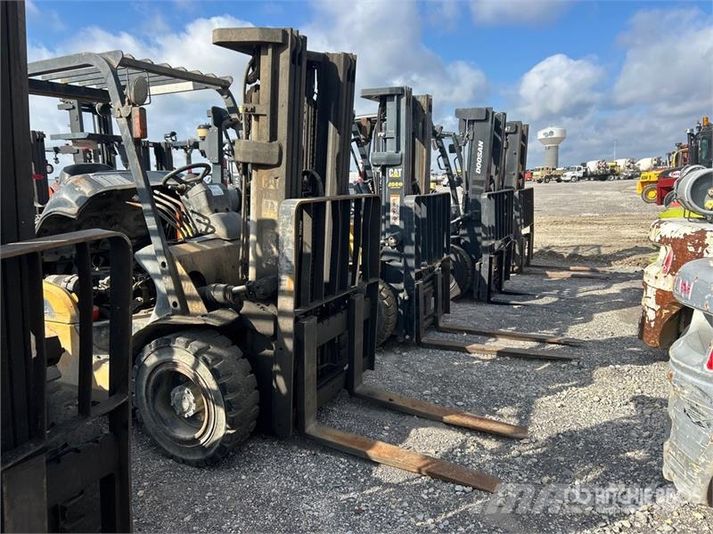 CAT P6000 Wózki widłowe inne