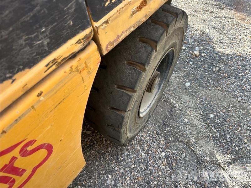 CAT P6000 Wózki widłowe inne