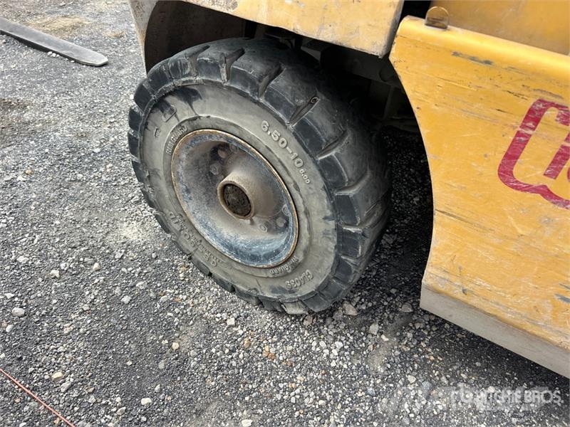 CAT P6000 其他叉车
