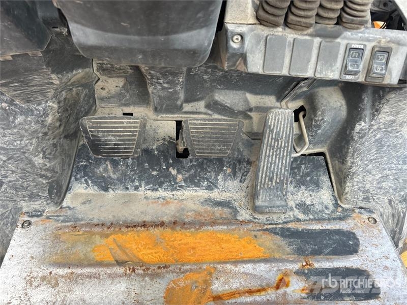 CAT P6000-LPS Pneumatic Tire Forklift (Inoperable) 堆高機(叉車)-其他