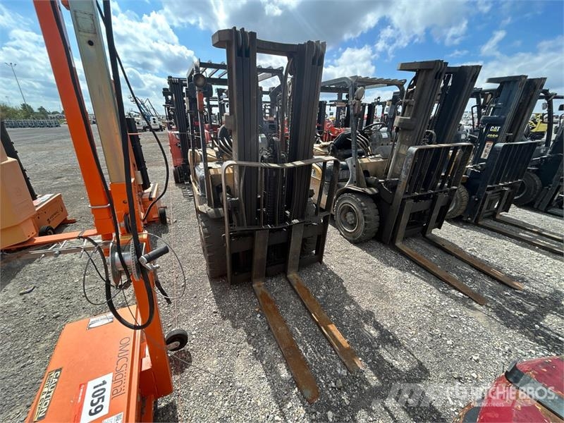 CAT P6000-LPS Pneumatic Tire Forklift (Inoperable) 堆高機(叉車)-其他