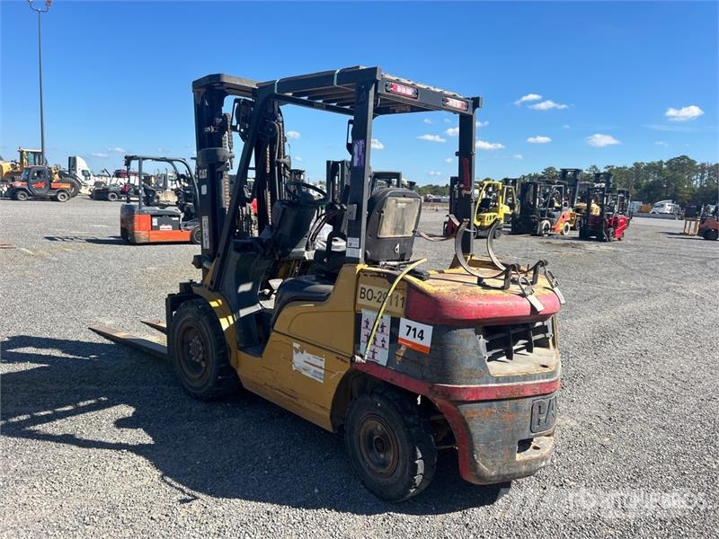CAT P7000 شاحنات ذات رافعات شوكية - أخرى