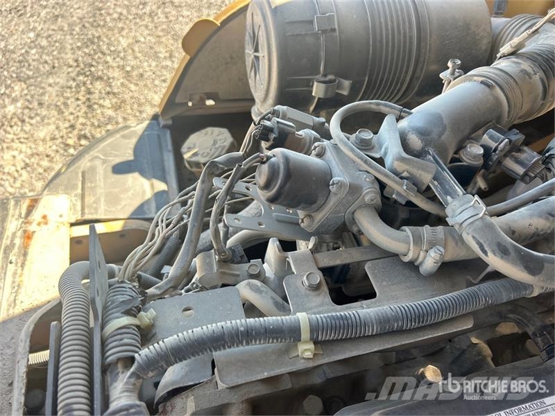 CAT P7000 شاحنات ذات رافعات شوكية - أخرى