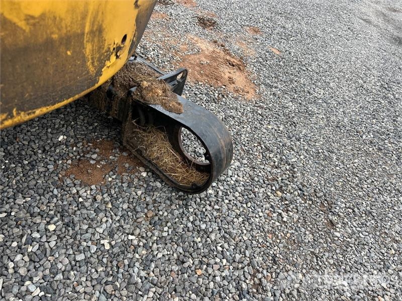 CAT Quantity of (2) Mini Excavator (Inoperable) Mini bagri <7t