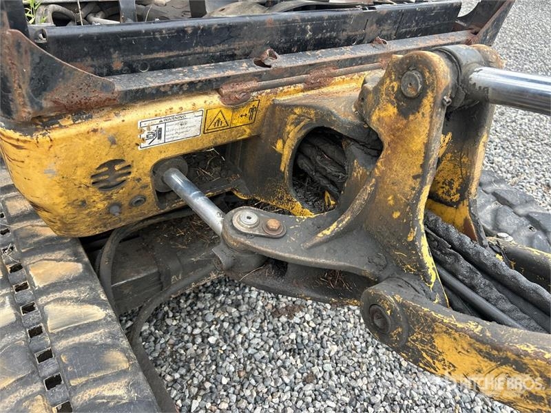 CAT Quantity of (2) Mini Excavator (Inoperable) Mini bagri <7t