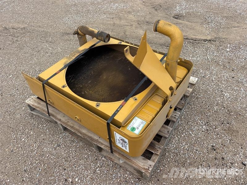 CAT Radiator 其他組件