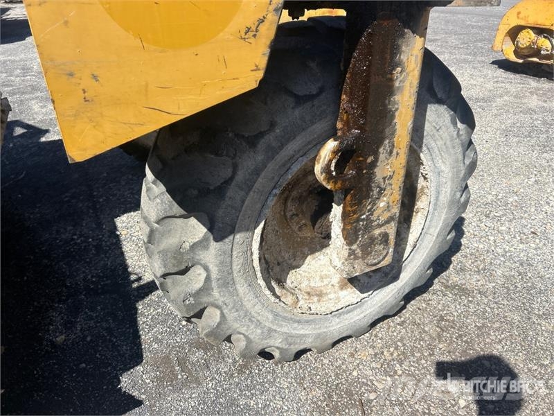 CAT RM-250C Muu