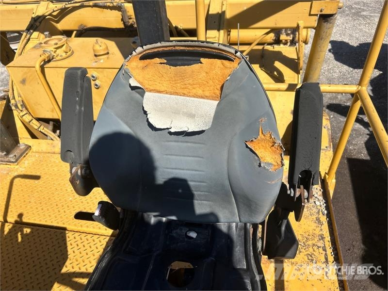 CAT RM-250C Muu