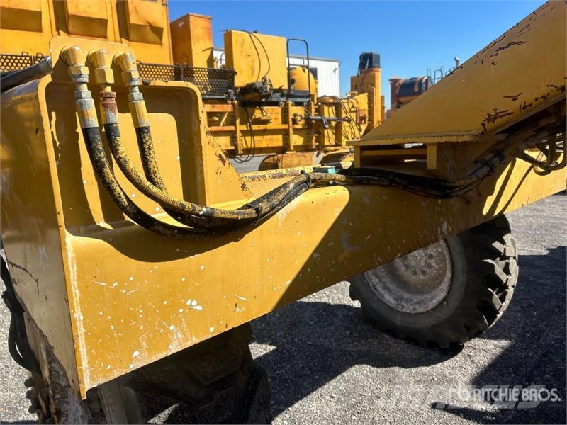 CAT RM-250C Entreprenør - Andet