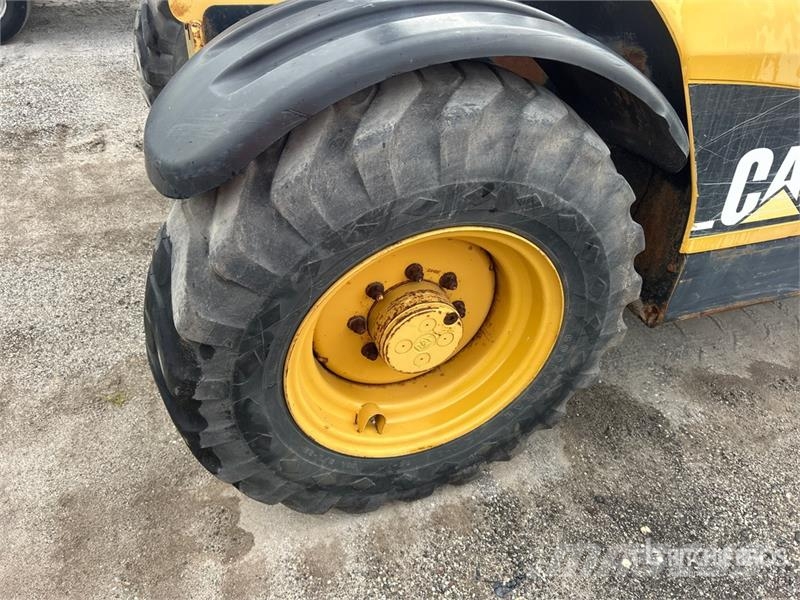 CAT TH220B 텔러 핸들러