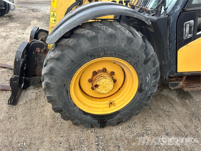 CAT TH220B 텔러 핸들러