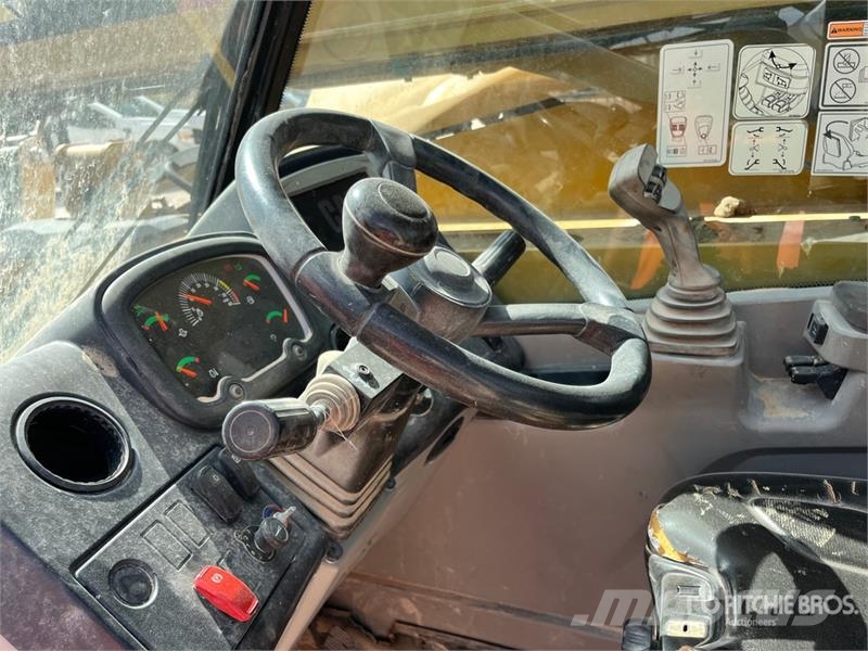 CAT TL1055 Teleskopski viličarji