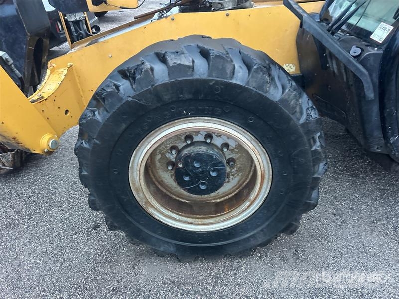 CAT TL1055D Telehandler Teleskoplæssere