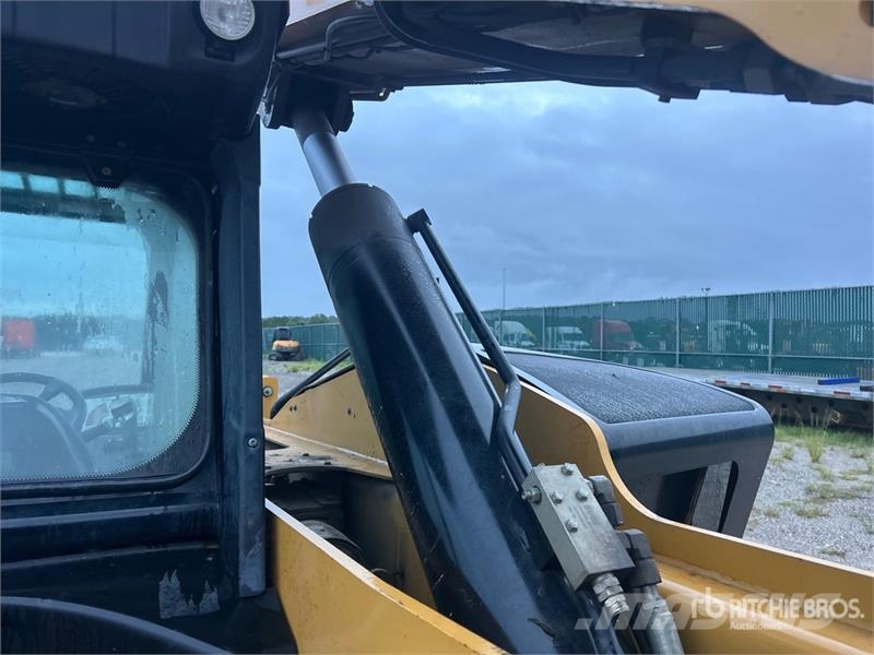 CAT TL1055D Telehandler Teleskoplæssere