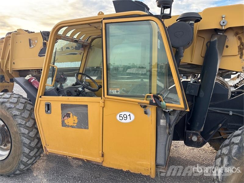 CAT TL1255 Teleskopski viličarji