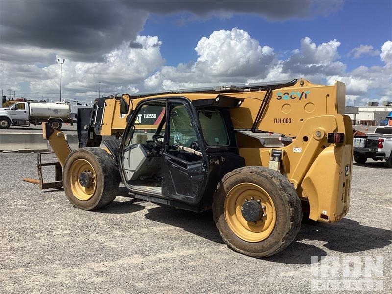 CAT TL1255D Telehandler テレスコーピックハンドラー