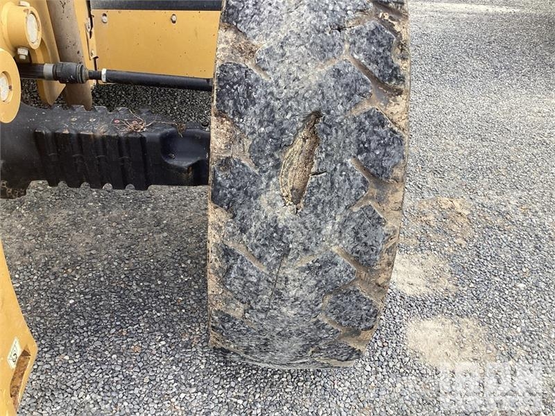 CAT TL1255D Telehandler テレスコーピックハンドラー