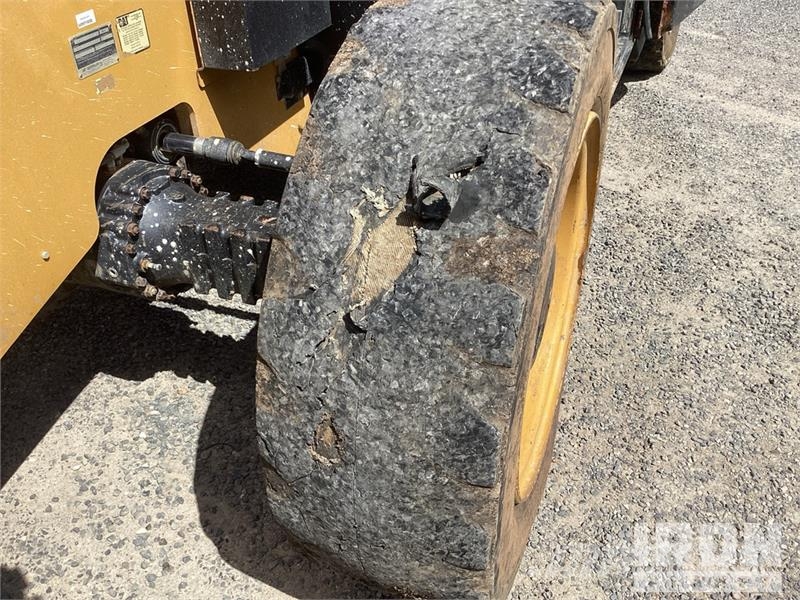 CAT TL1255D Telehandler テレスコーピックハンドラー