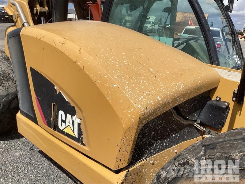 CAT TL1255D Telehandler テレスコーピックハンドラー