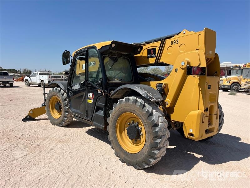 CAT TL642 Telescopic handlers