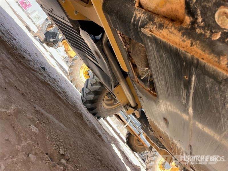 CAT TL642 Telescopic handlers