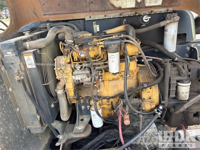 CAT TL642 テレスコーピックハンドラー