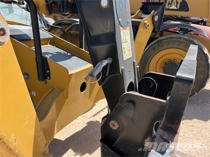 CAT TL642 Telescopic handlers