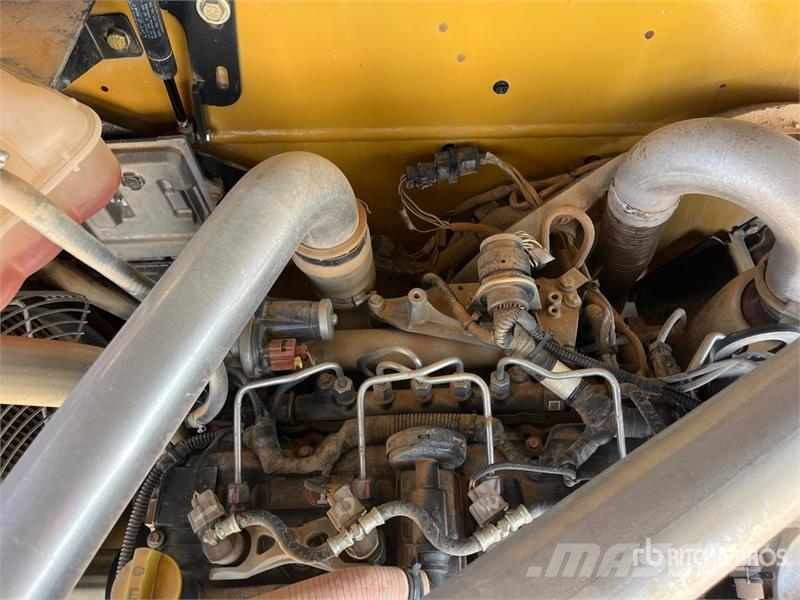 CAT TL642 Telescopic handlers
