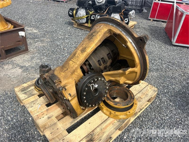 CAT (Used) Transmission - Fits Cat D5 Vaihteistot