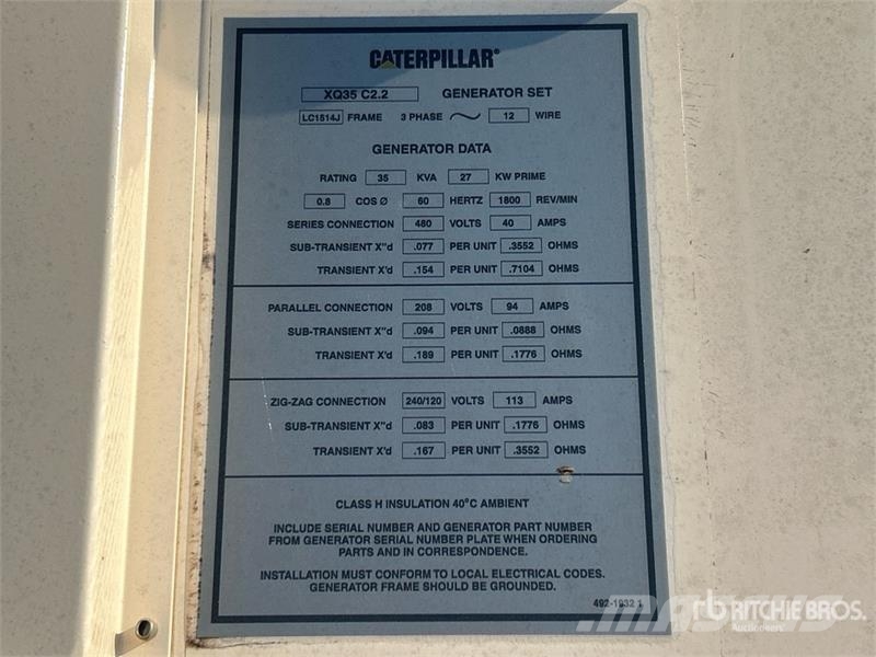 CAT XQ35 35 kVA Mobile Generator Set مولدات ديزل