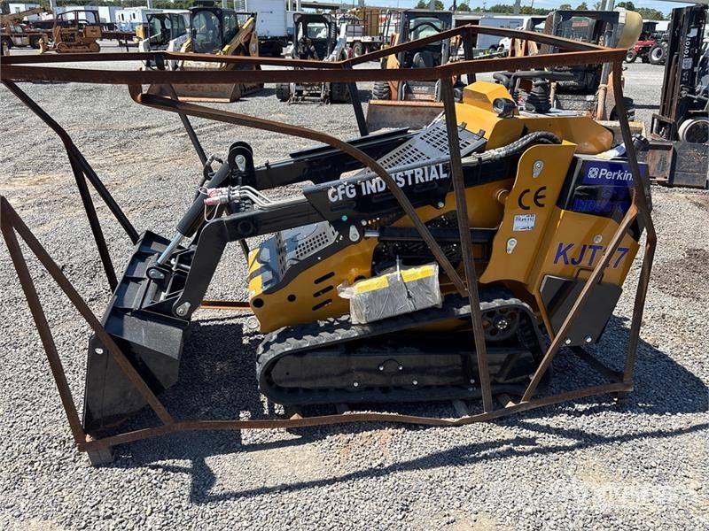 CFG KJT27 Mini Compact Track Loader (Unused) Mini incarcator